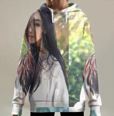 Девушка улыбается наслаждаясь летним солнечным теплом, Hoodie Long Oversize 3D