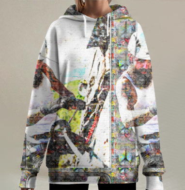 Мужчина в каске на подготовке к восхождению на фоне стены, Hoodie Long Oversize 3D