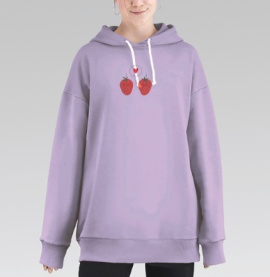 Симпатичные клубничные персонажи с сердцем между ними, Hoodie Long Oversize Fiolet