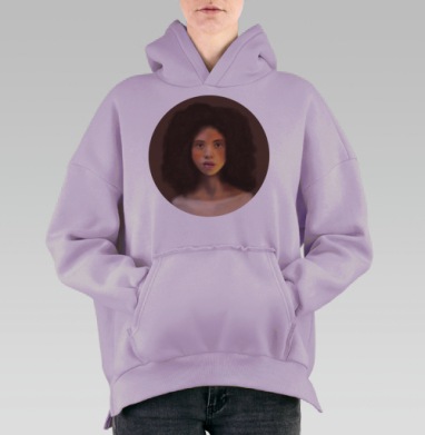 Портрет молодой женщины с естественной красотой, Hoodie Oversize Fiolet, утепленная